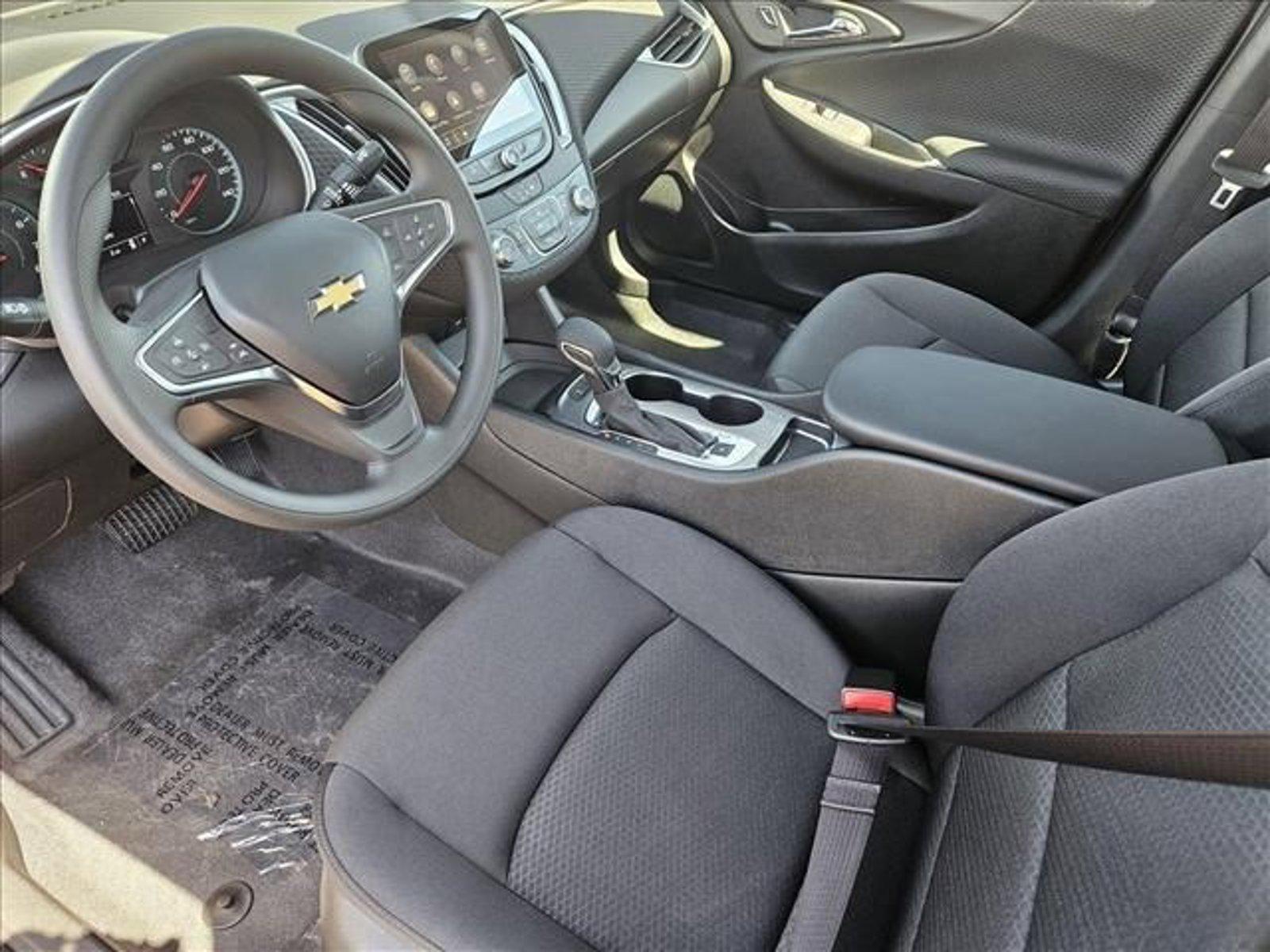 2025 Chevrolet Malibu Vehicle Photo in PEORIA, AZ 85382-3715