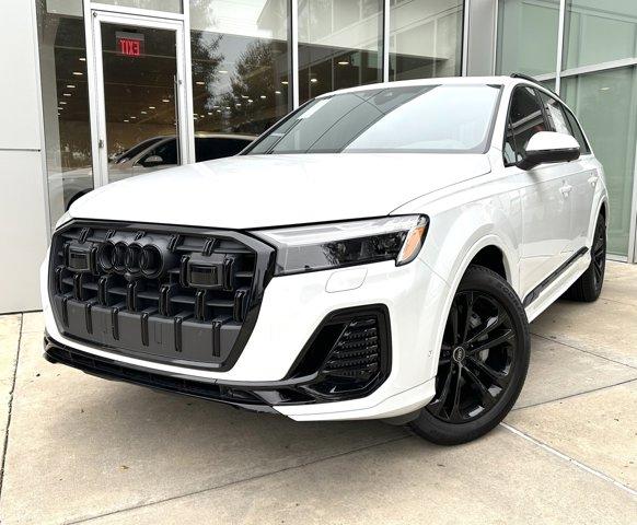 2025 Audi Q7 Vehicle Photo in HOUSTON, TX 77090