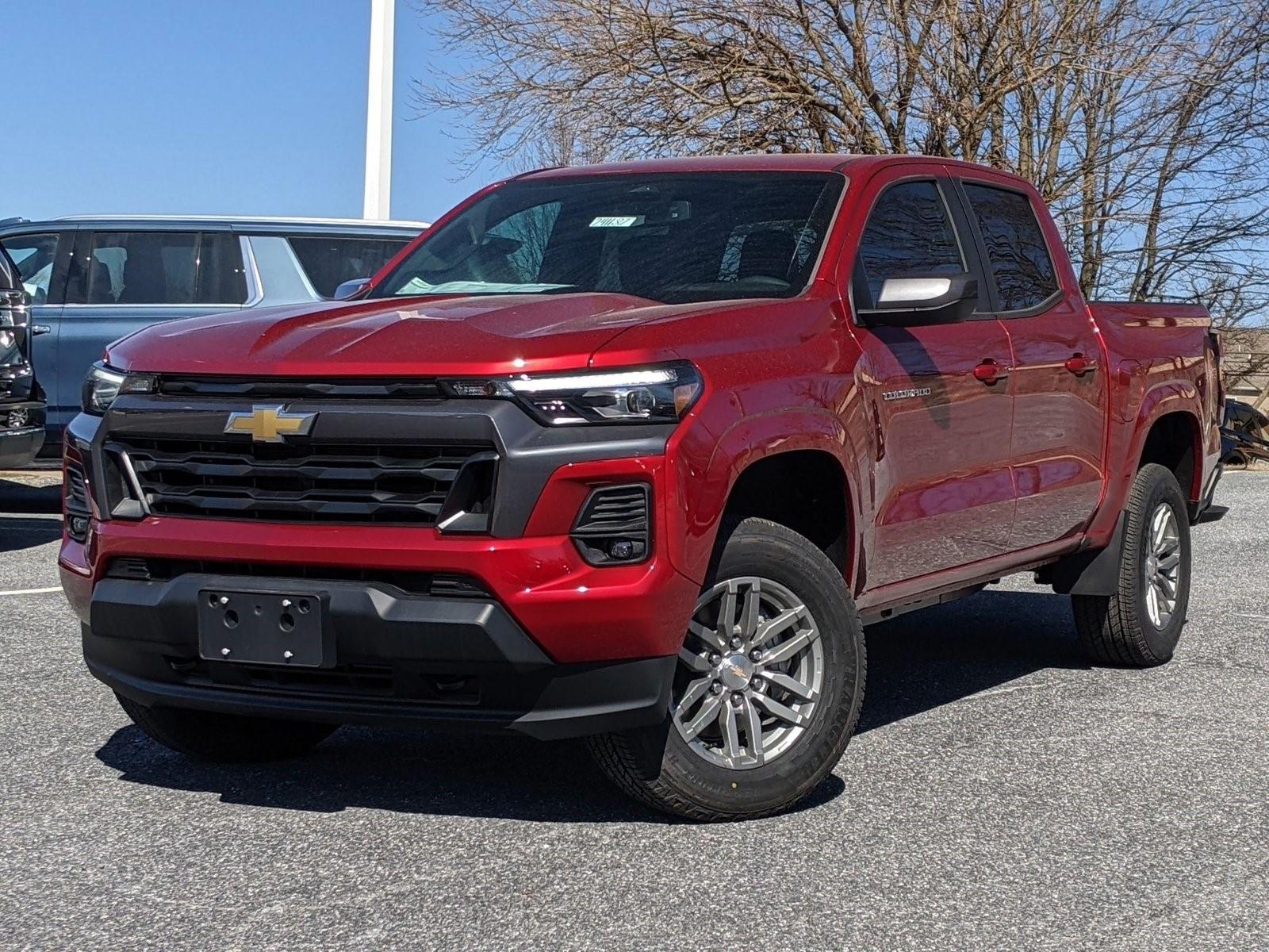 2024 Chevrolet Colorado Vehicle Photo in TIMONIUM, MD 21093-2300