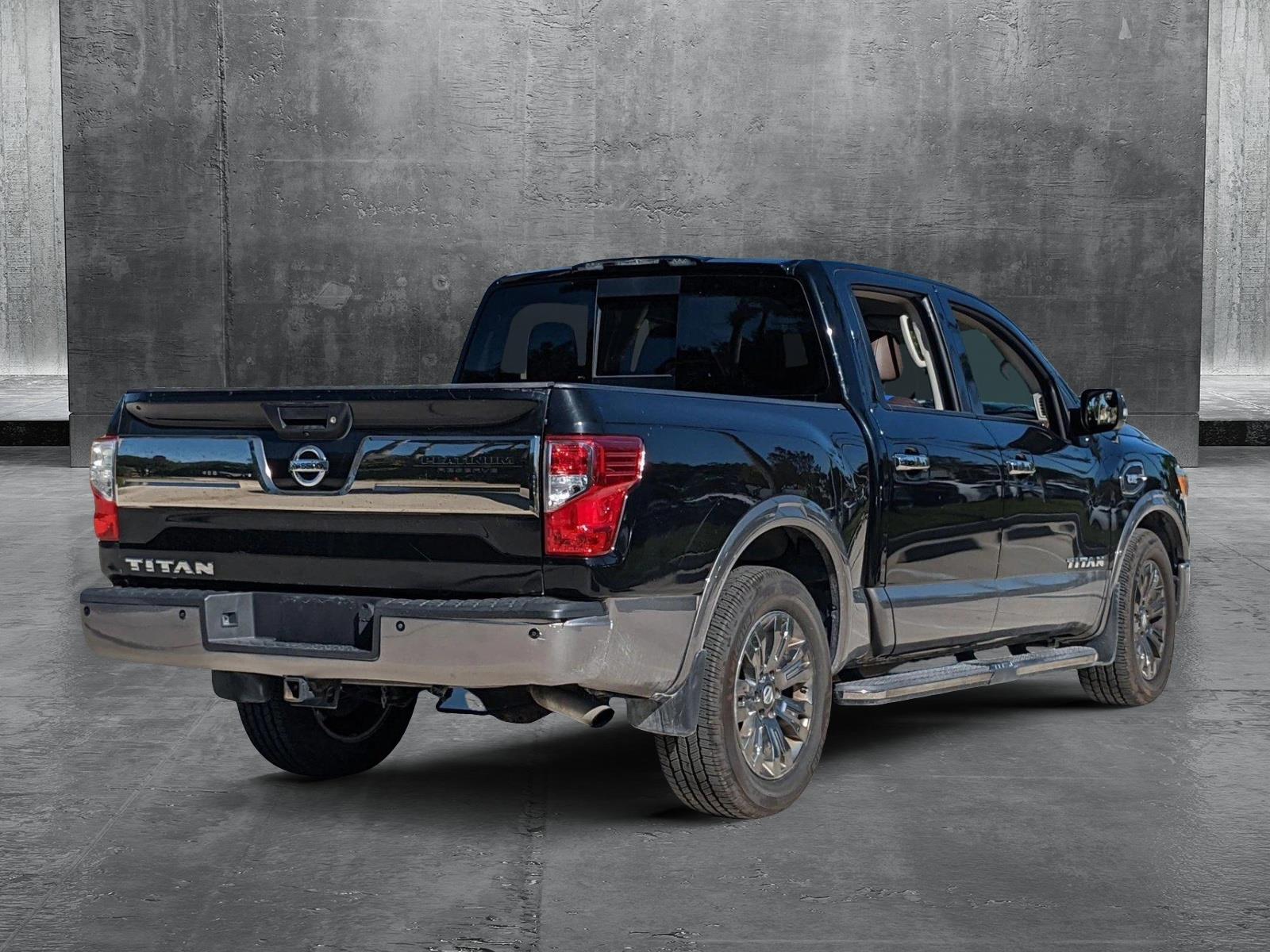 2017 Nissan Titan Vehicle Photo in Davie, FL 33331