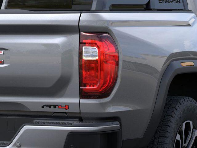 2025 GMC Canyon Vehicle Photo in DANBURY, CT 06810-5034