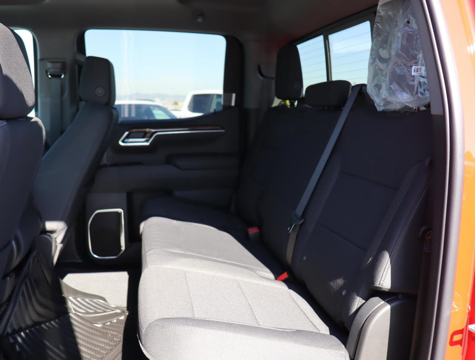 2025 Chevrolet Silverado 1500 Vehicle Photo in LOS ANGELES, CA 90007-3794