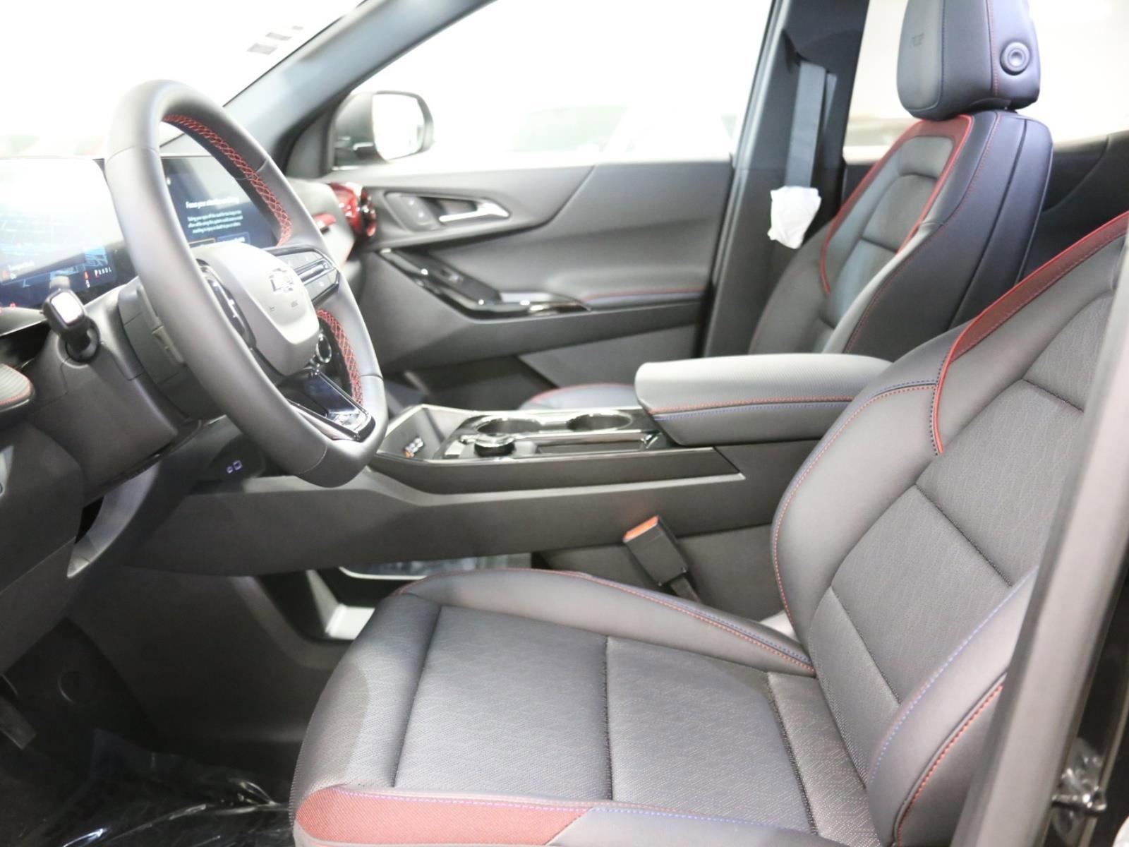 2025 Chevrolet Equinox Vehicle Photo in LOS ANGELES, CA 90007-3794