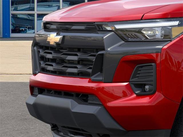 2024 Chevrolet Colorado Vehicle Photo in ENGLEWOOD, CO 80113-6708