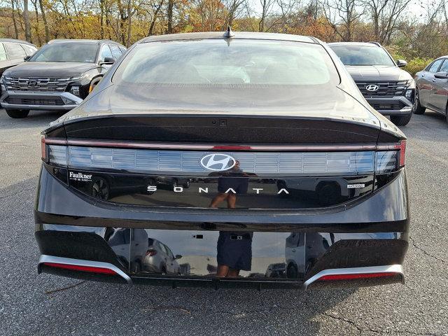 2025 Hyundai SONATA Vehicle Photo in Harrisburg, PA 17111