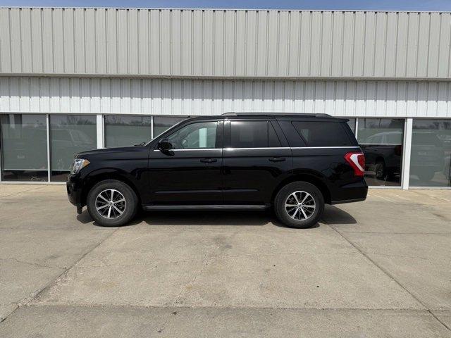 Used 2021 Ford Expedition XLT with VIN 1FMJU1JT4MEA04581 for sale in Beresford, SD