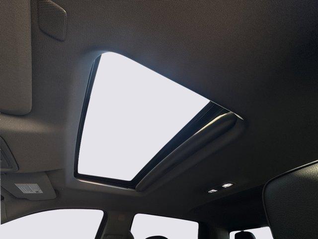2023 GMC Sierra 1500 Vehicle Photo in LEOMINSTER, MA 01453-2952