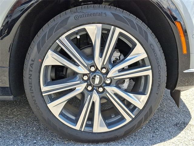 2025 Cadillac OPTIQ Vehicle Photo in ALLENTOWN, PA 18103-7399