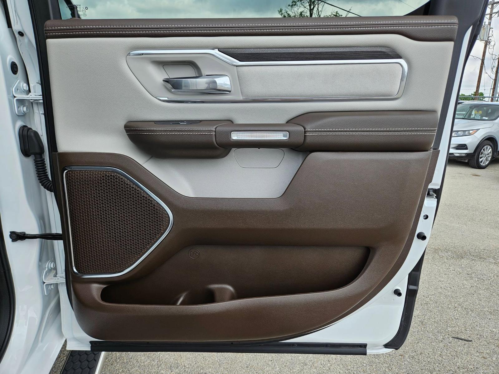 2025 Ram 1500 Vehicle Photo in Seguin, TX 78155