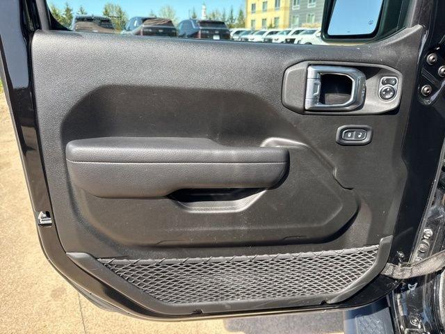 2024 Jeep Gladiator Vehicle Photo in MEDINA, OH 44256-9631