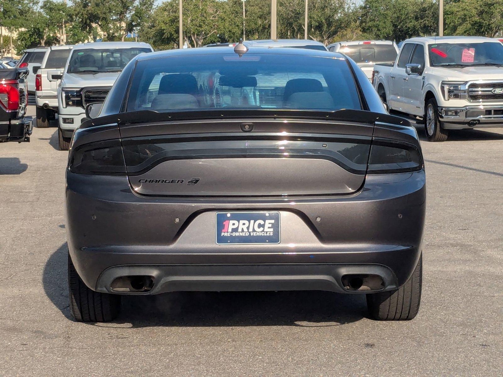 2019 Dodge Charger Vehicle Photo in St. Petersburg, FL 33713