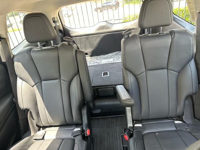 2025 Subaru Ascent Vehicle Photo in DALLAS, TX 75209