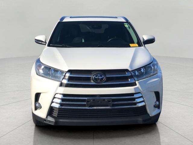 2018 Toyota Highlander Vehicle Photo in GREEN BAY, WI 54303-3330