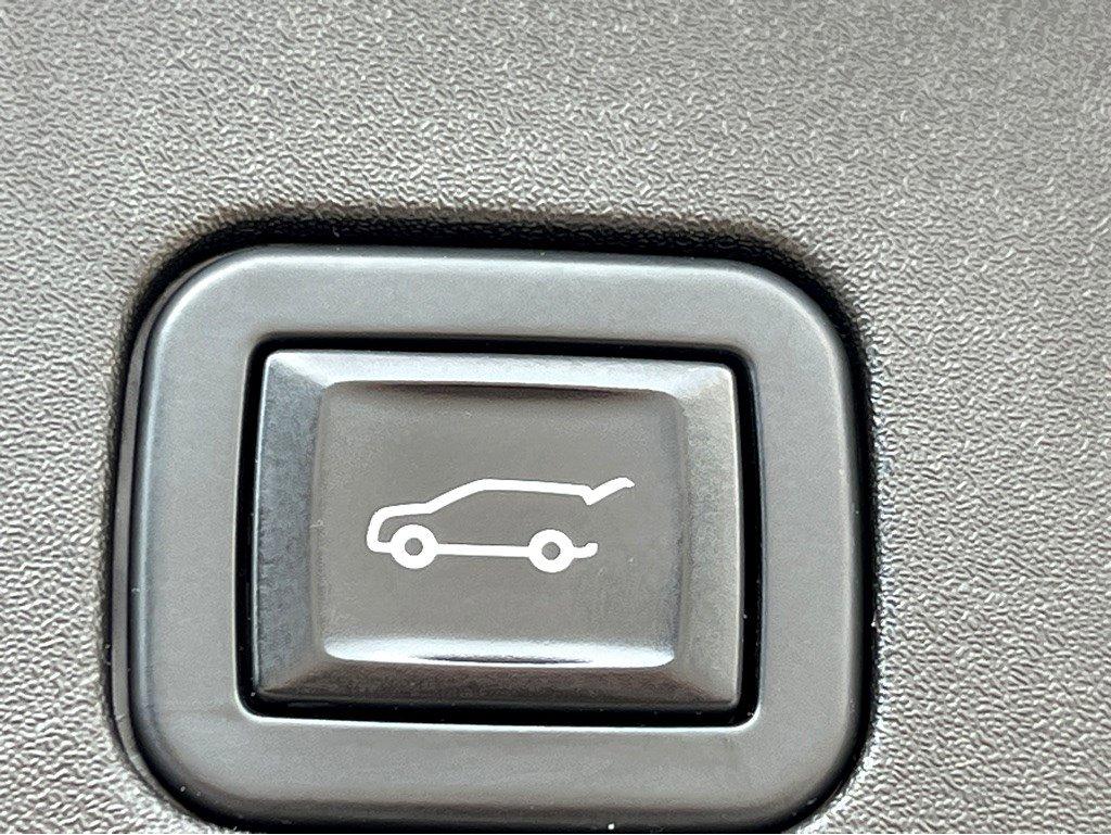 2022 Cadillac XT5 Vehicle Photo in SAVANNAH, GA 31406-4513