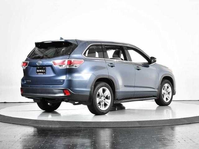 2015 Toyota Highlander Vehicle Photo in DALLAS, TX 75235