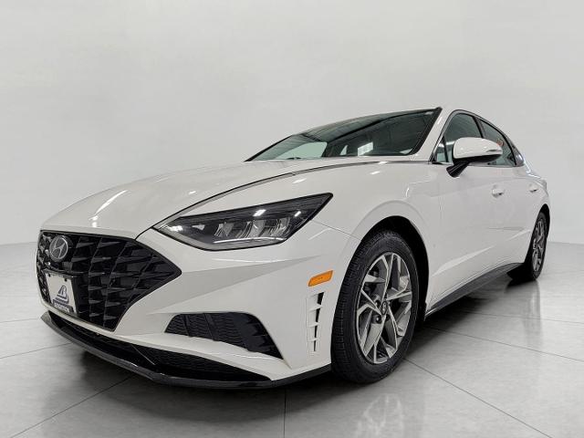 2022 Hyundai SONATA Vehicle Photo in Appleton, WI 54914