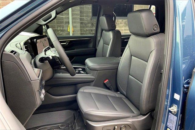 2025 Chevrolet Tahoe Vehicle Photo in KANSAS CITY, MO 64114-4502