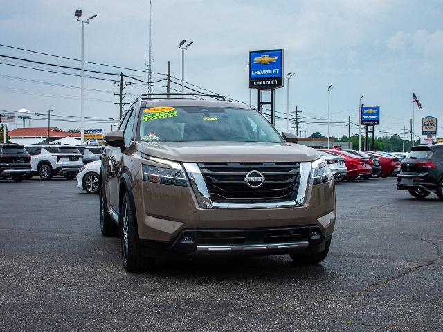 2023 Nissan Pathfinder Vehicle Photo in MADISON, IN 47250-1611