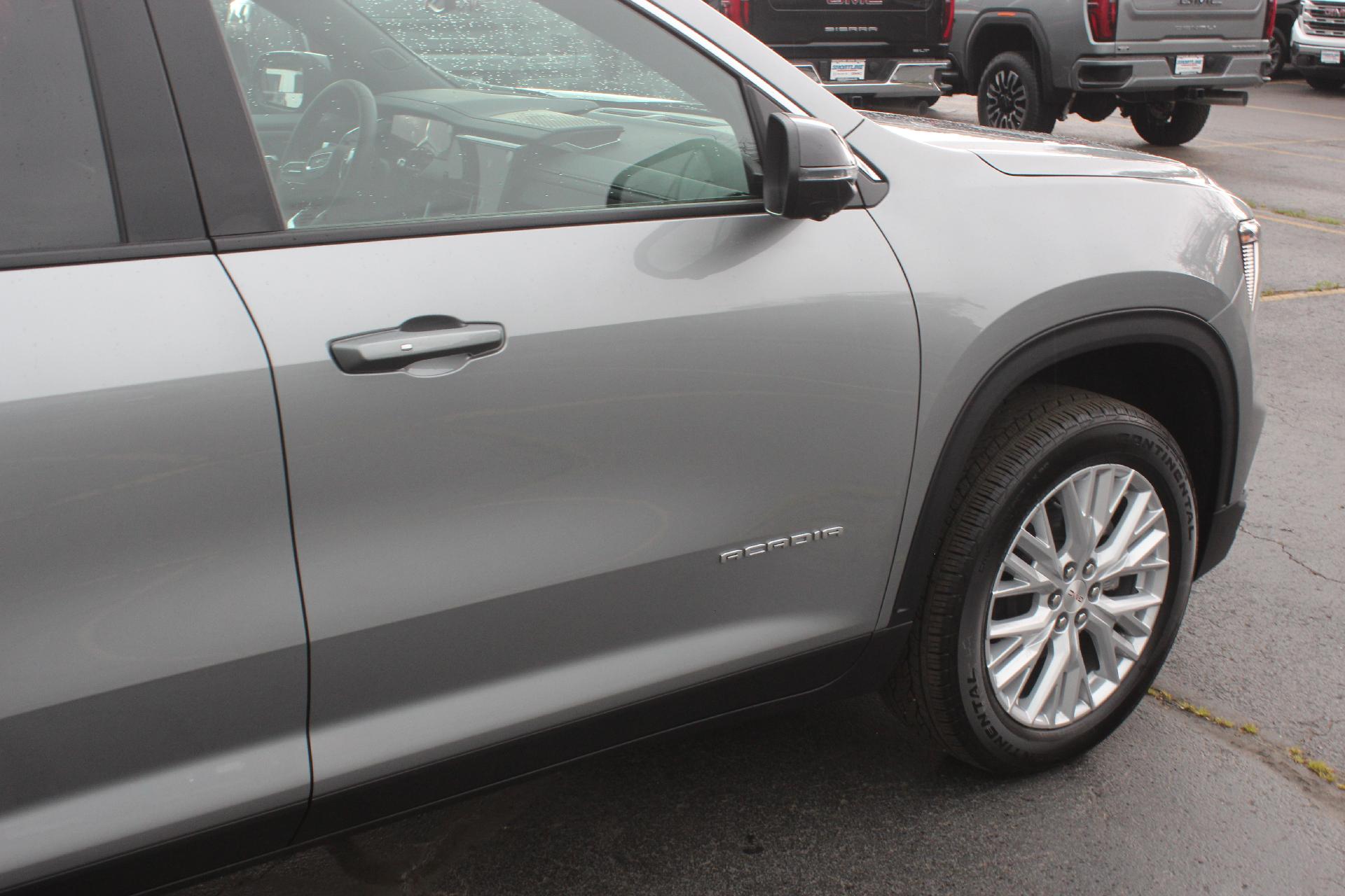 2025 GMC Acadia Vehicle Photo in AURORA, CO 80012-4011