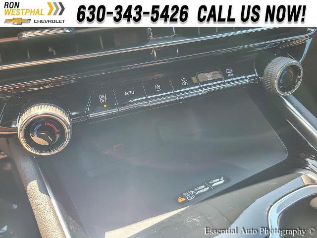 2025 Chevrolet Traverse Vehicle Photo in AURORA, IL 60503-9326