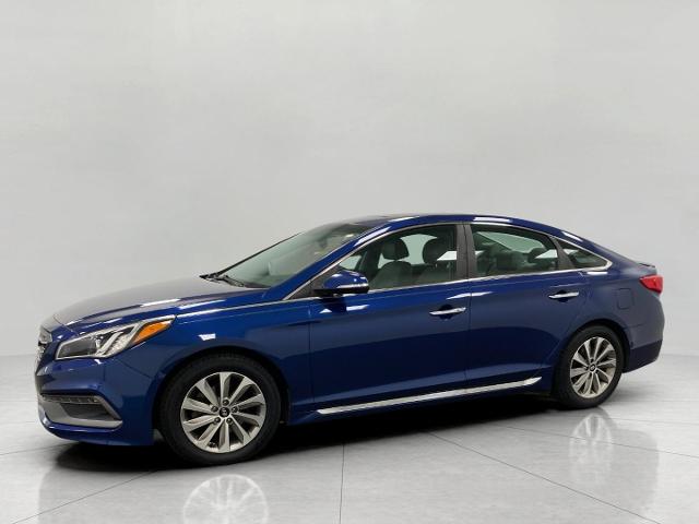 2017 Hyundai SONATA Vehicle Photo in Oshkosh, WI 54904