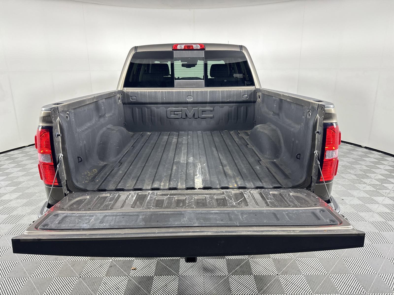 2015 GMC Sierra 1500 Vehicle Photo in GEORGETOWN, TX 78626-7508