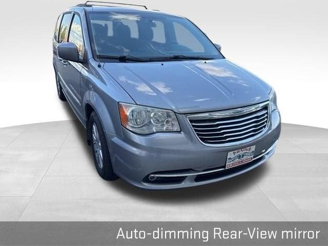2014 Chrysler Town & Country Vehicle Photo in Fishers, IN 46038
