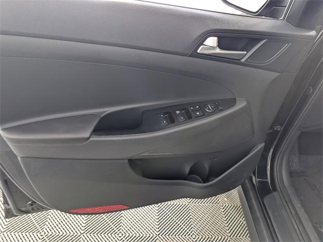 2019 Hyundai TUCSON Vehicle Photo in ENGLEWOOD, CO 80113-6708