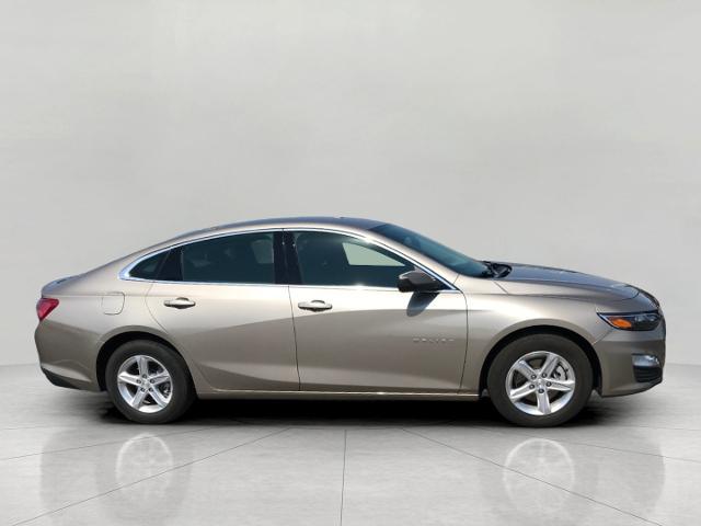 2022 Chevrolet Malibu Vehicle Photo in GREEN BAY, WI 54303-3330