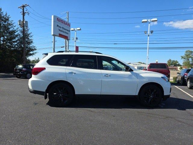 2018 Nissan Pathfinder Vehicle Photo in Harrisburg, PA 17111-1033