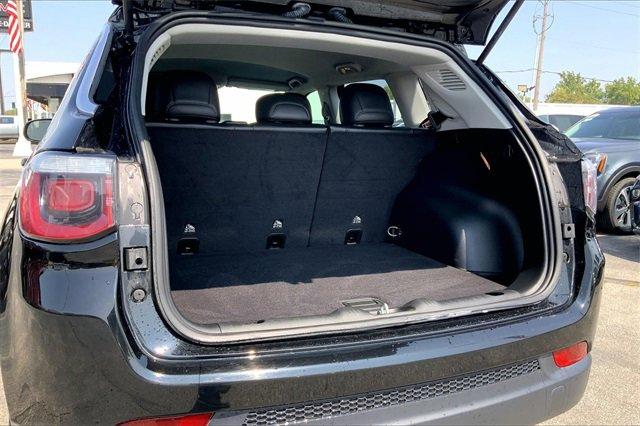 2019 Jeep Compass Vehicle Photo in INDEPENDENCE, MO 64055-1377