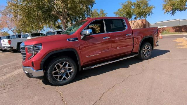 2025 GMC Sierra 1500 Vehicle Photo in GOODYEAR, AZ 85338-1310