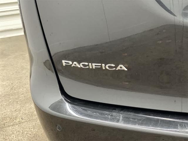 2023 Chrysler Pacifica Vehicle Photo in PORTLAND, OR 97225-3518