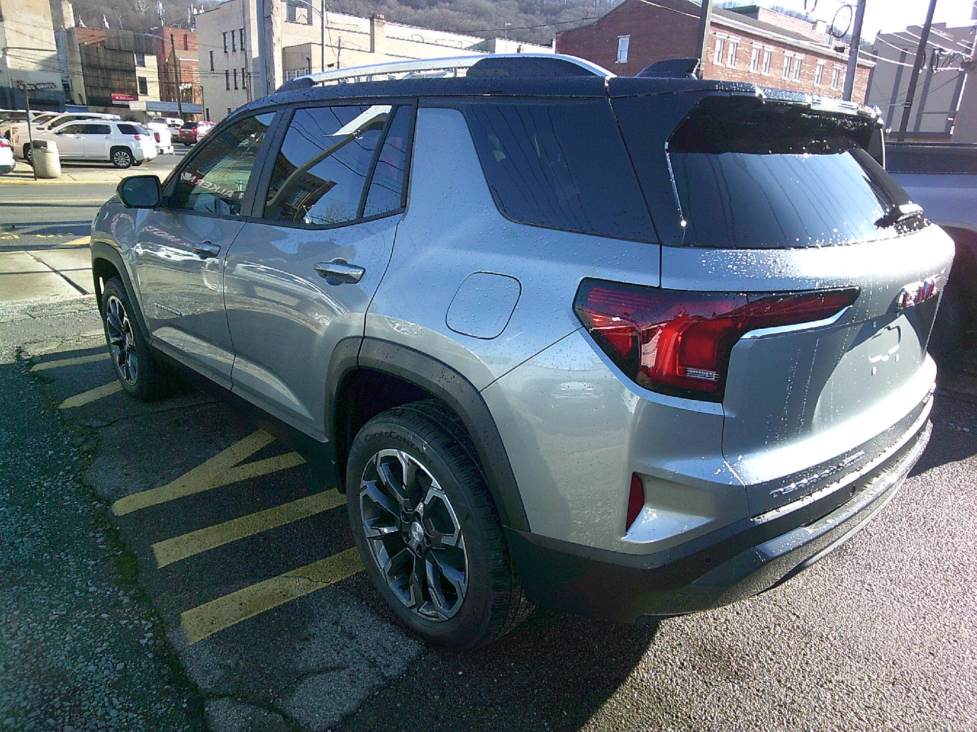 2025 GMC Terrain Vehicle Photo in KITTANNING, PA 16201-1536