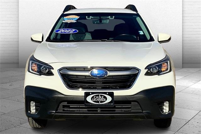 2022 Subaru Outback Vehicle Photo in KANSAS CITY, MO 64114-4545