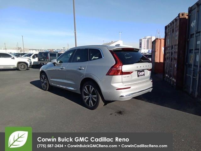 2022 Volvo XC60 Inscription photo 28