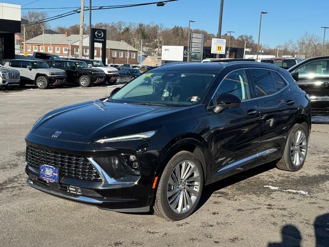 2025 Buick Envision Vehicle Photo in LOWELL, MA 01852-4336