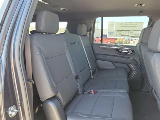 2025 Chevrolet Suburban Vehicle Photo in MIDLAND, TX 79703-7718