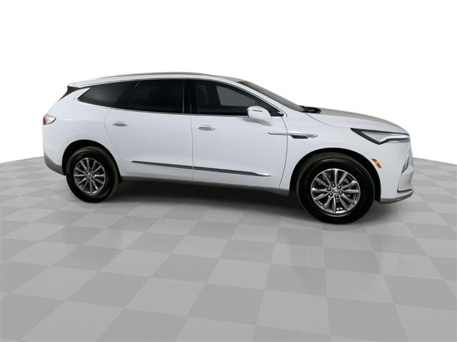 2024 Buick Enclave Vehicle Photo in GILBERT, AZ 85297-0402