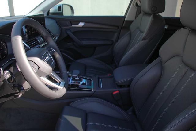 2022 Audi Q5 Vehicle Photo in SUGAR LAND, TX 77478