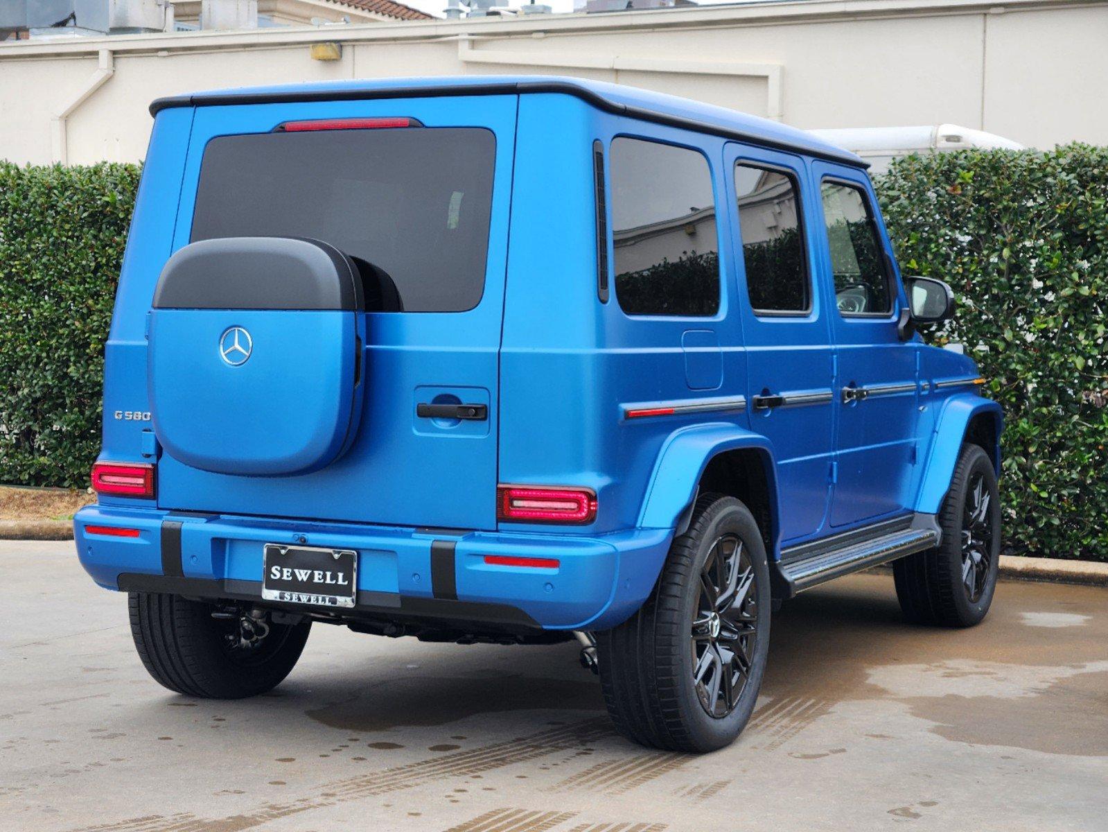 2025 Mercedes-Benz G-Class Vehicle Photo in HOUSTON, TX 77079