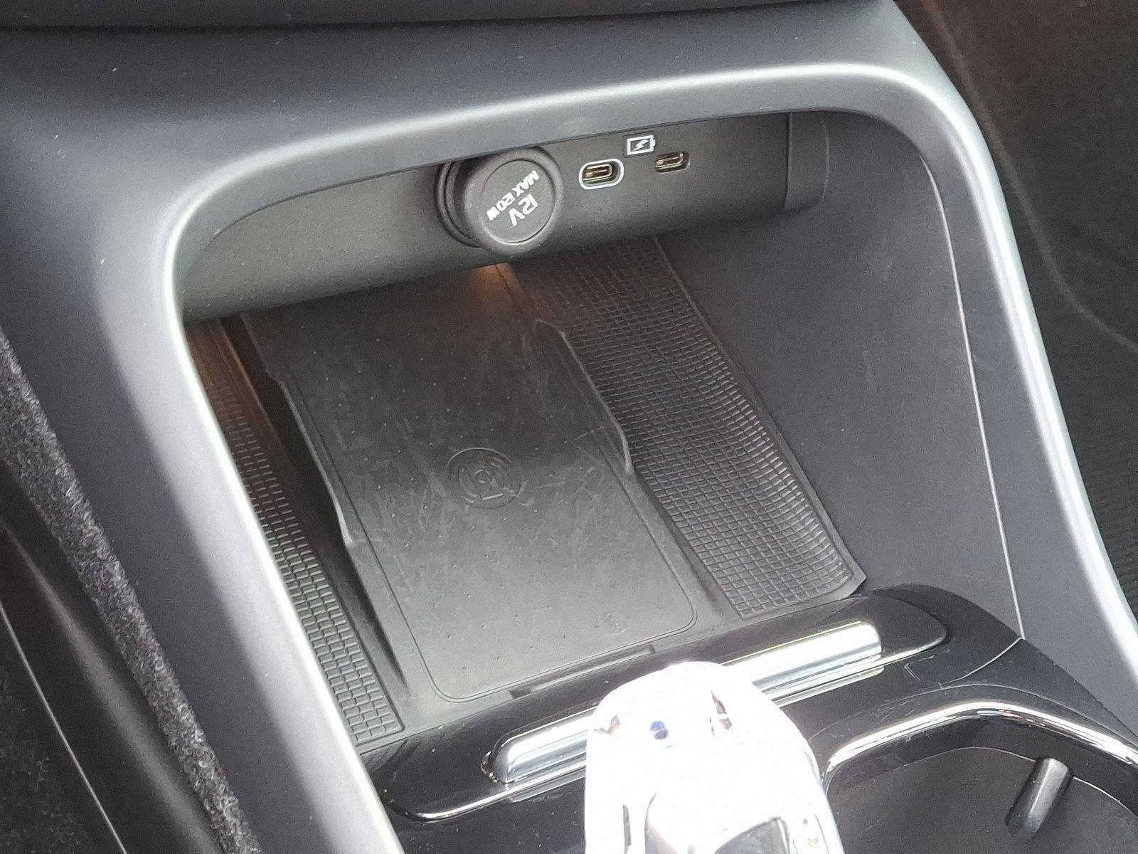 2023 Volvo XC40 Vehicle Photo in Trevose, PA 19053