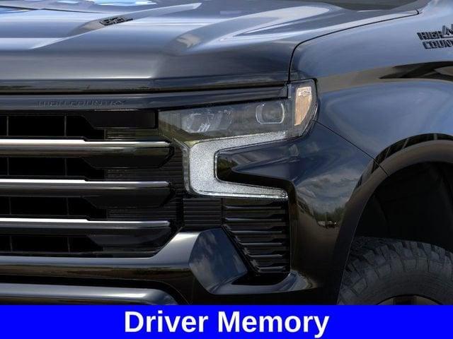 2025 Chevrolet Silverado 1500 Vehicle Photo in BROCKTON, MA 02301-7113