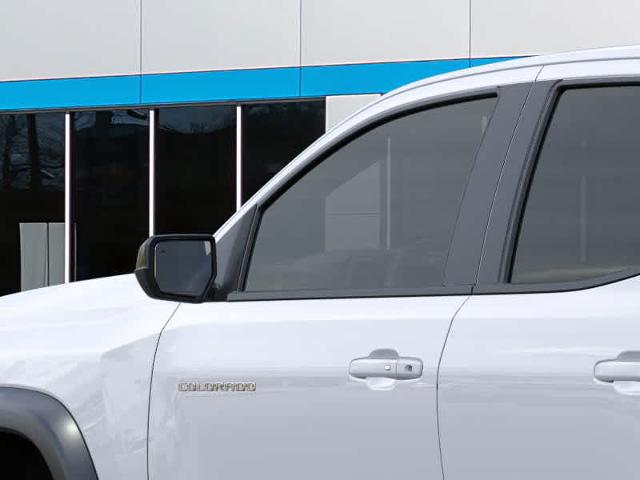 2025 Chevrolet Colorado Vehicle Photo in MOON TOWNSHIP, PA 15108-2571