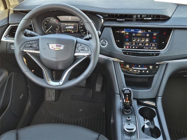 2025 Cadillac XT6 Vehicle Photo in Oklahoma City, OK 73114