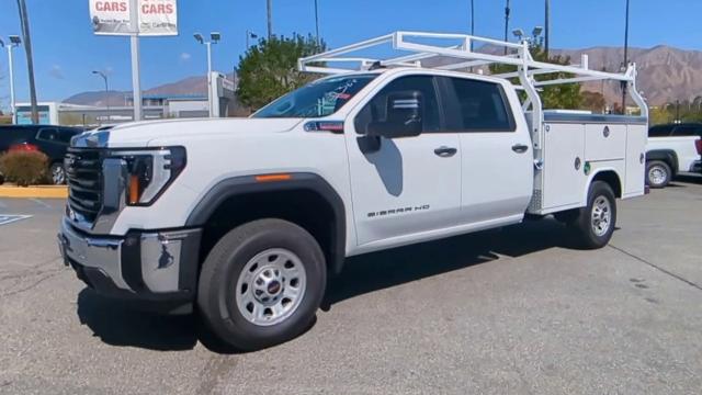 2024 GMC Sierra 3500 HD Vehicle Photo in PASADENA, CA 91107-3803