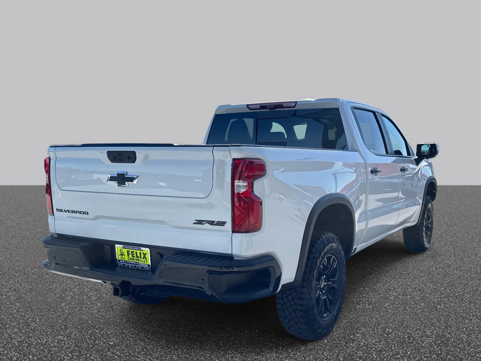 2025 Chevrolet Silverado 1500 Vehicle Photo in LOS ANGELES, CA 90007-3794