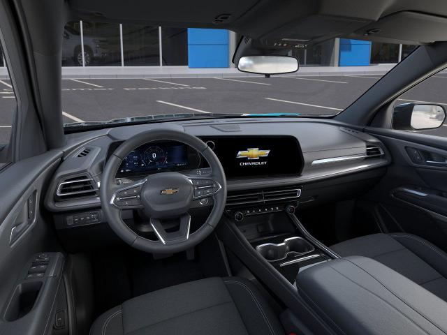 2025 Chevrolet Traverse Vehicle Photo in Roslyn, NY 11576