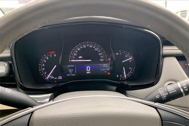 2017 Cadillac XT5 Vehicle Photo in INDEPENDENCE, MO 64055-1377