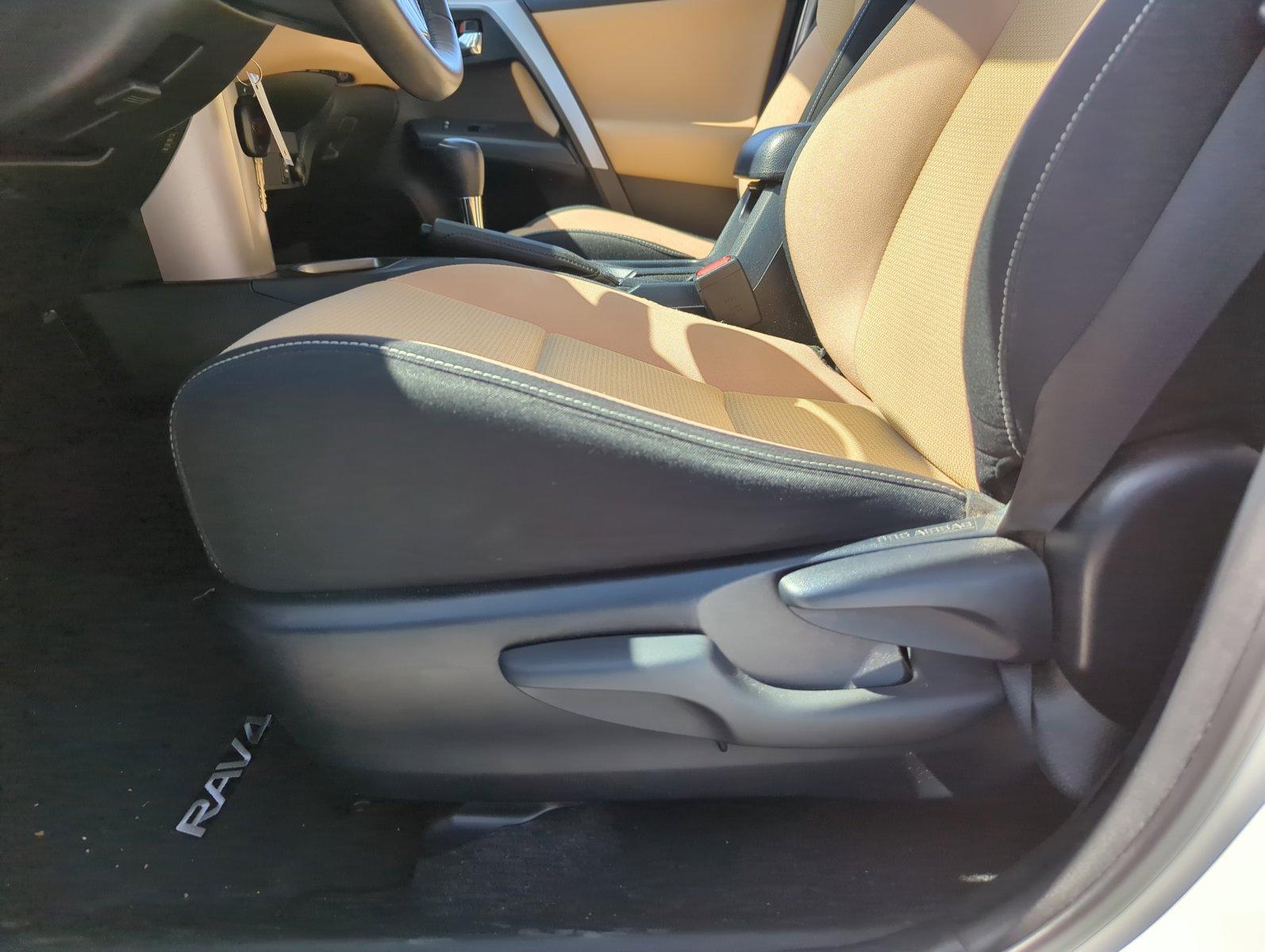 2017 Toyota RAV4 Vehicle Photo in Ft. Myers, FL 33907